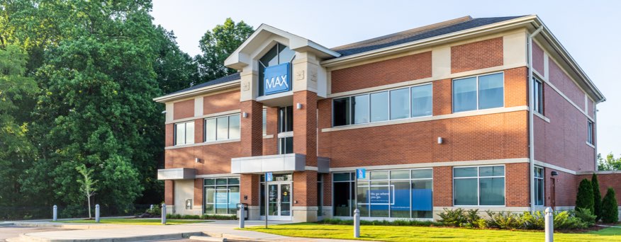 MAX Credit Union Montgomery - Chantilly Branch location building.